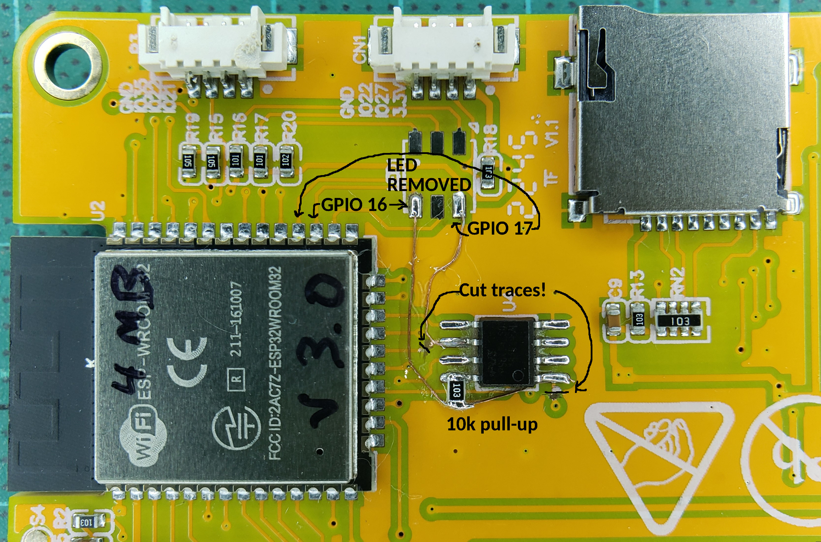 2.8' ESP32-2432S028R - esp3d.io
